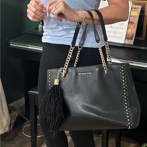 CLEARANCE BEFORE I DONATE Michael Kors Black Studded bag w/ MK feather keychain